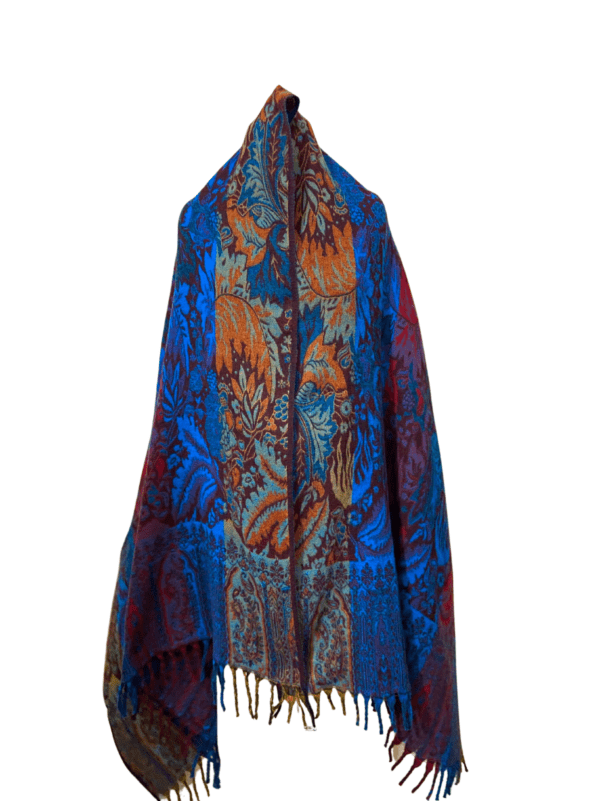 Multi flower jacquard shawl